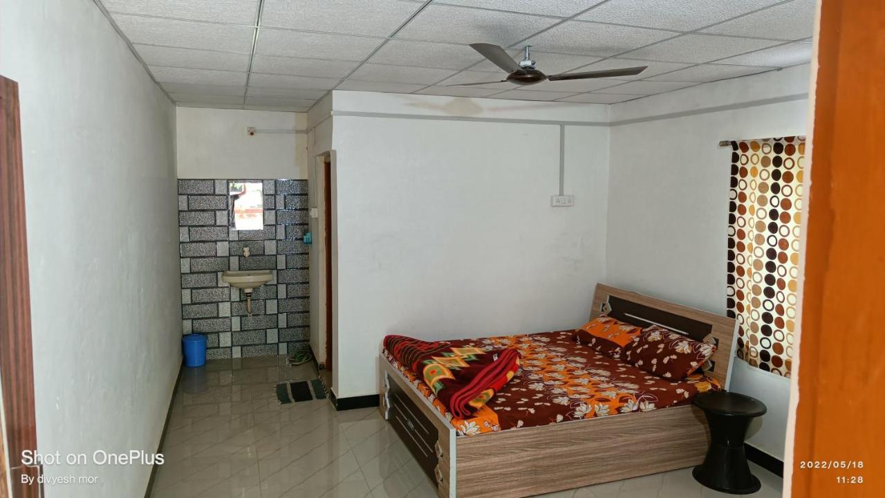 Gir Madhuli Farmhouse Сасан Гир Екстериор снимка